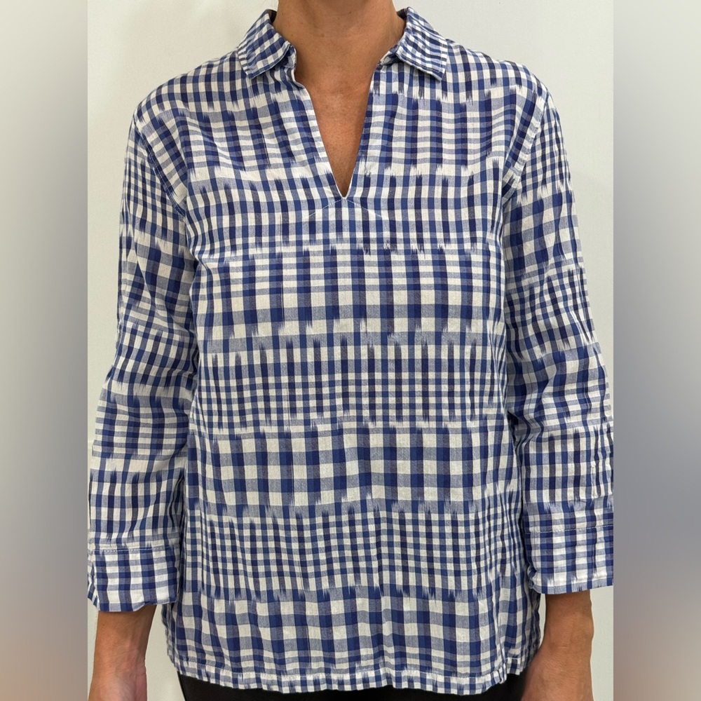 Tommy Bahama Women’s Blue Checkered Top, XS